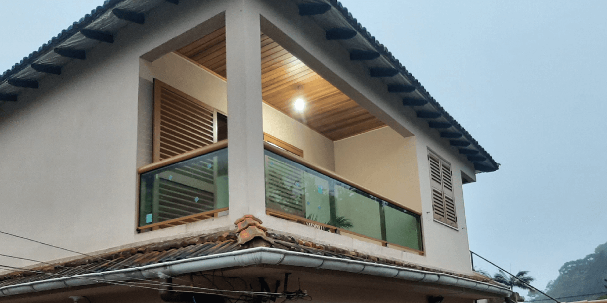 Guarda Corpo--carlos frança esquadrias-possumus tecnologia petropolis-rj-