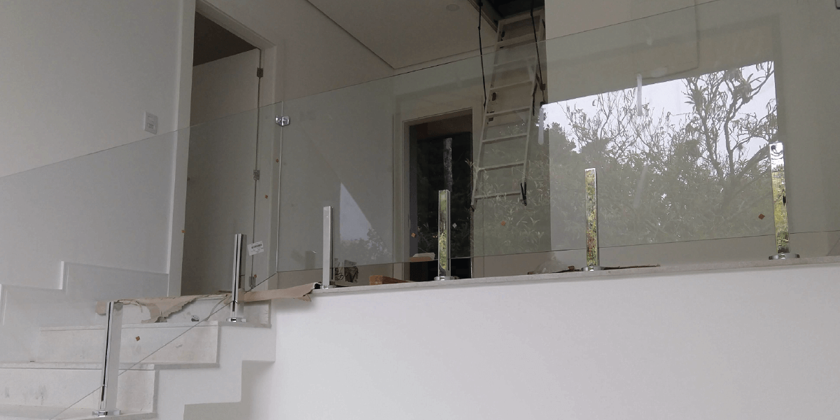 Guarda Corpo--carlos frança esquadrias-possumus tecnologia petropolis-rj-